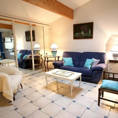 Les Colombages Appartement Biziat Buitenkant foto